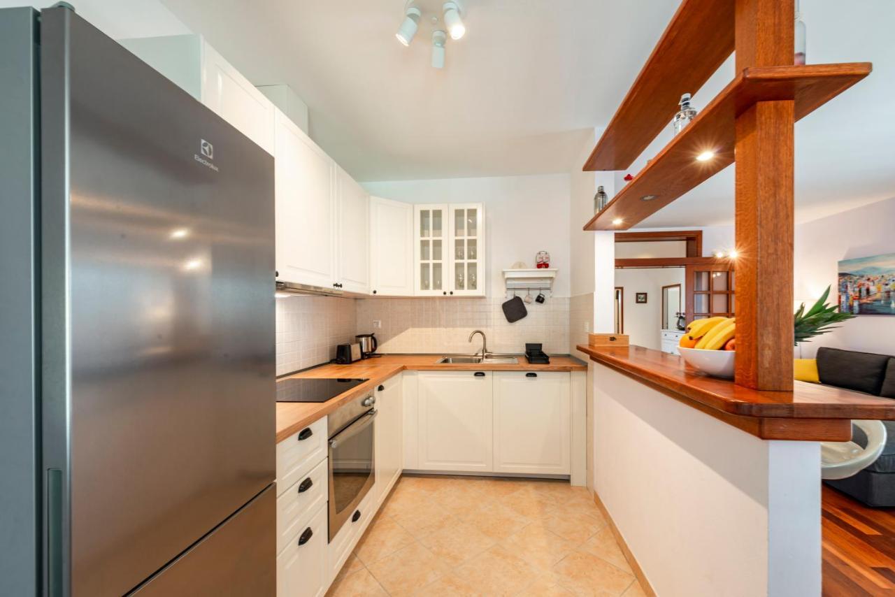 Apartment Miljas 察夫塔特 外观 照片