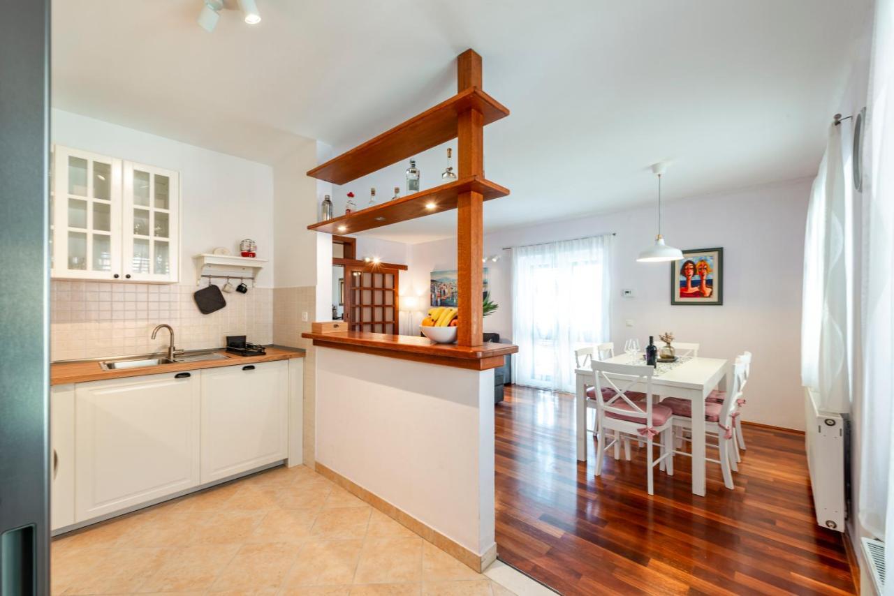 Apartment Miljas 察夫塔特 外观 照片